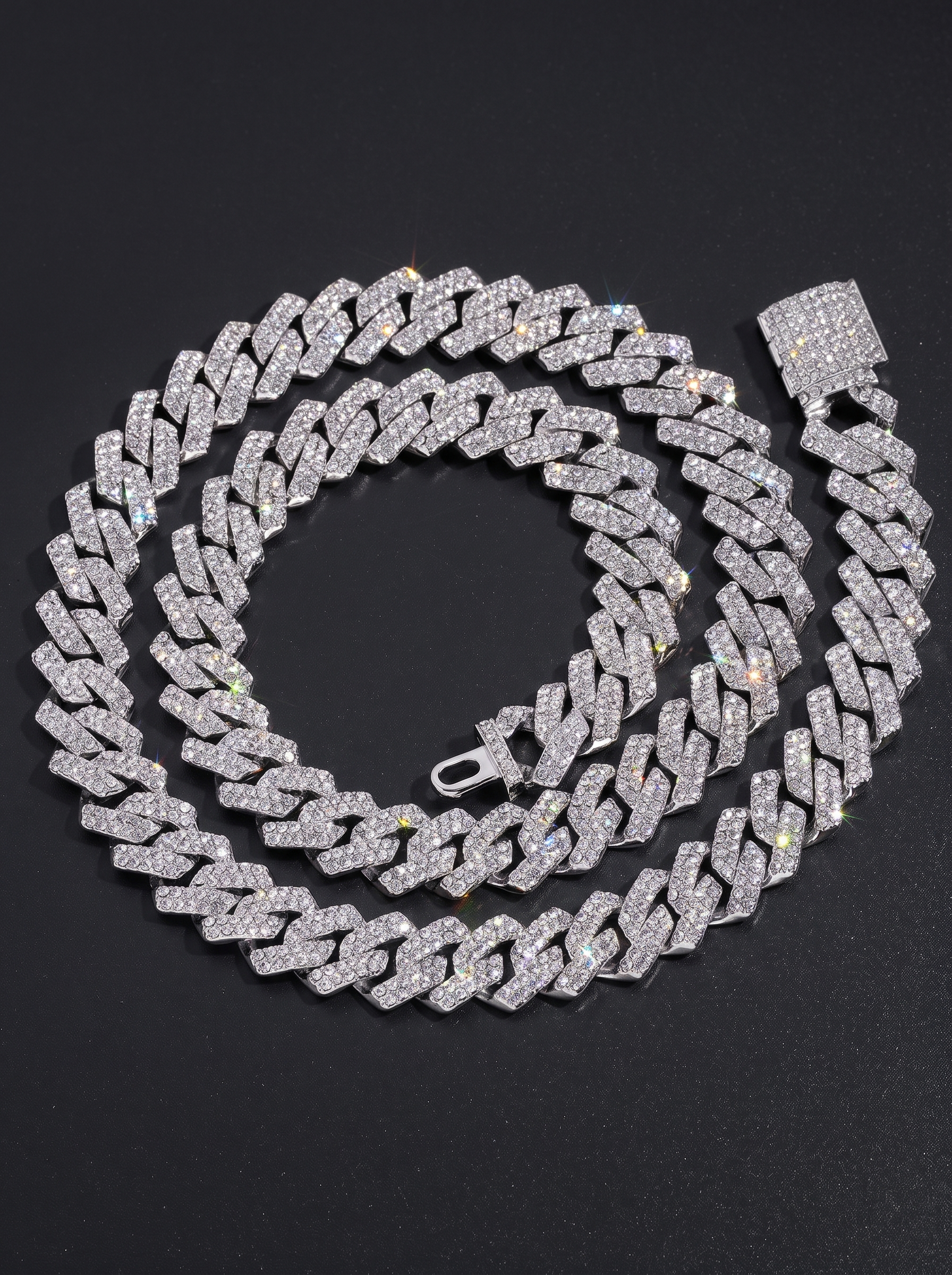 The Heavyweight Cuban Chain — Unreal Gems jewelry